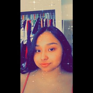 Meet your Posher, Gisela